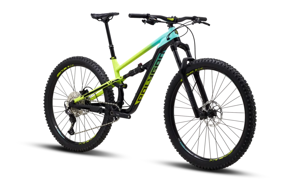 Renting mountain bikes for exploring island trails