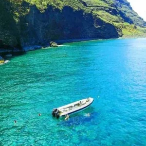 Private boat charter available by phone reservation