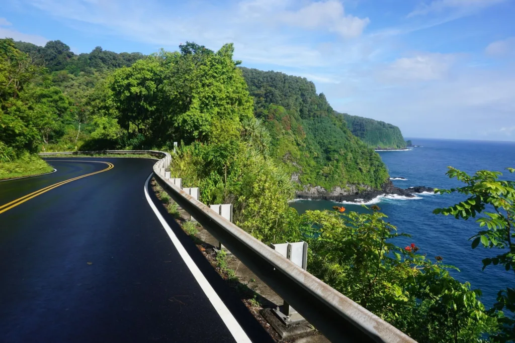 Taste of Hana scenic island tour with local flavors