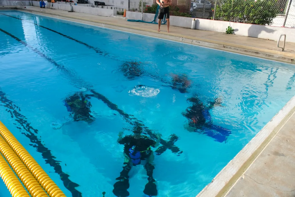 Diving into underwater worlds with specialized scuba lessons