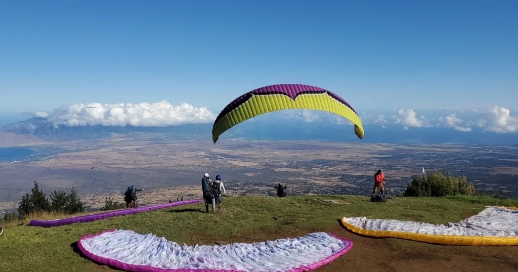 Exciting Top Gun themed flight experience over Maui