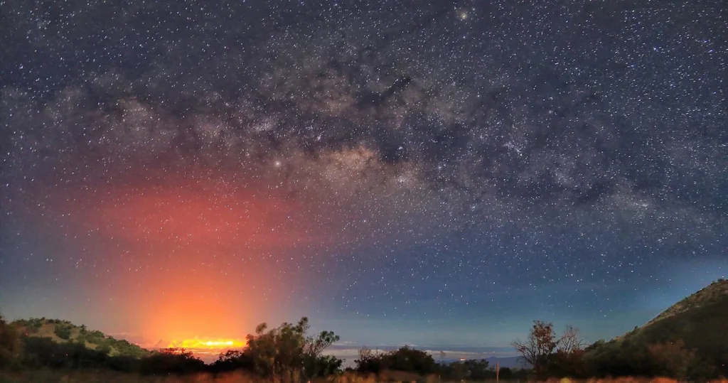 Evening volcano visit combined with stargazing experience