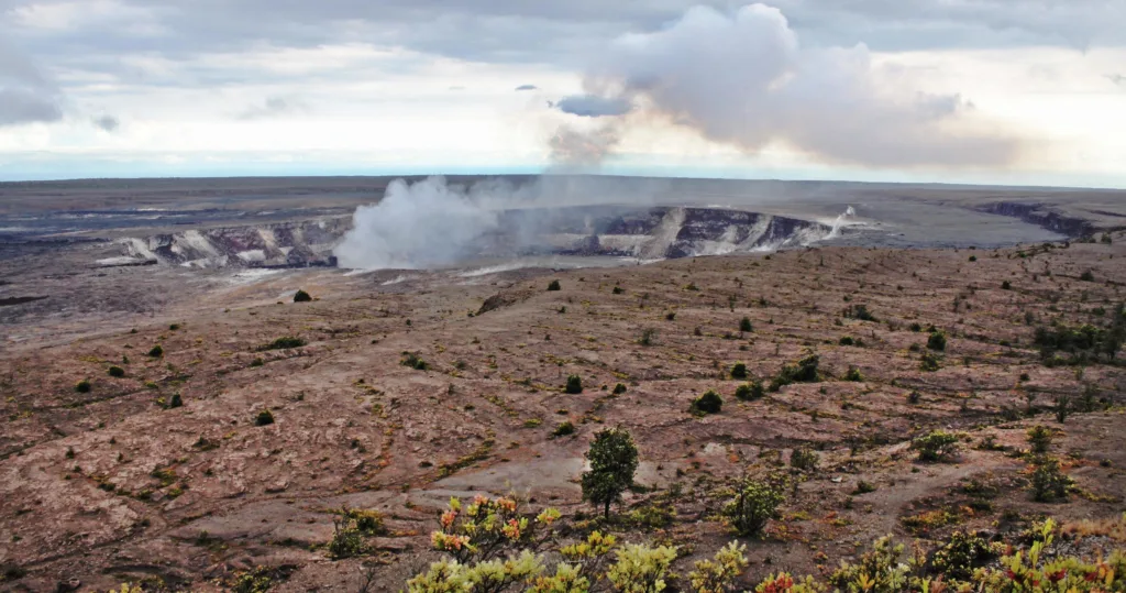 Volcano adventure tour exploring Hawaii’s volcanic sites