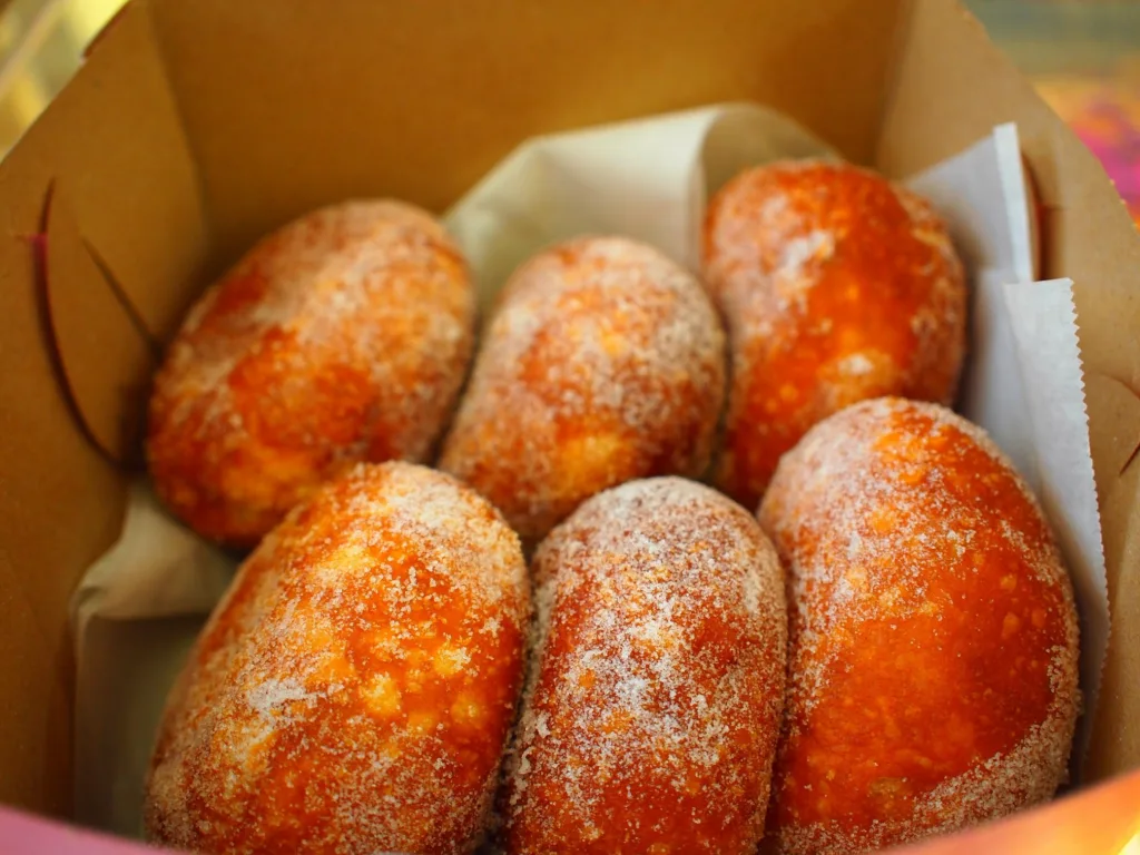 Hiking Diamond Head followed by acai bowl and malasada treat