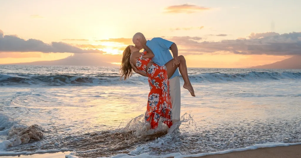 Couple posing for Laulima photo package outdoors