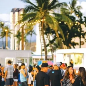 Walking food tour exploring Kaka'ako neighborhood cuisine