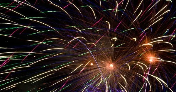 July 4th cocktail cruise in Ma'alaea with whale watching views