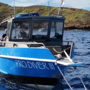 Private charter for guided scuba diving adventures in Maui