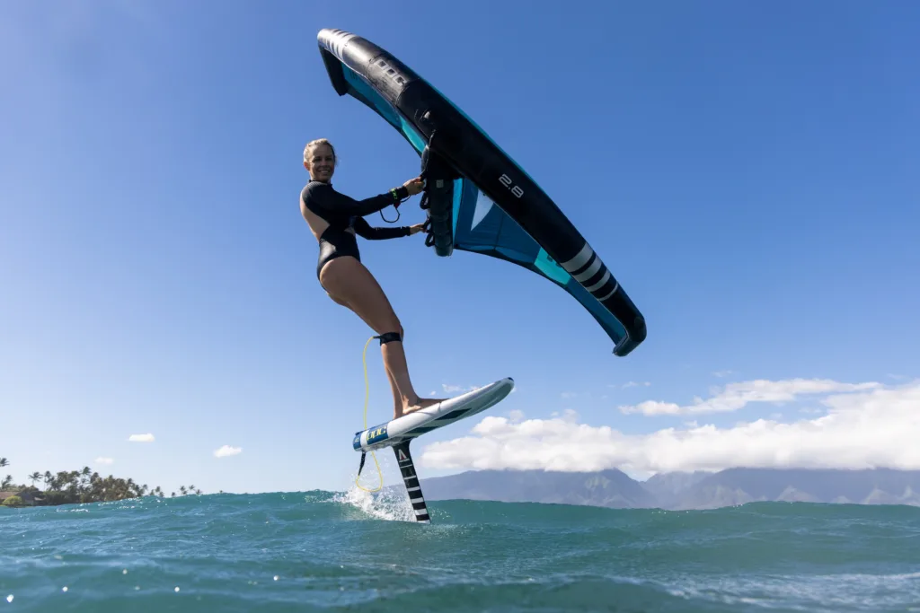 Tour group on a ten hour comprehensive Maui island tour