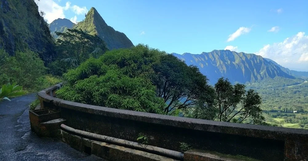 Adventurers exploring North Shore’s rugged coastline and beaches