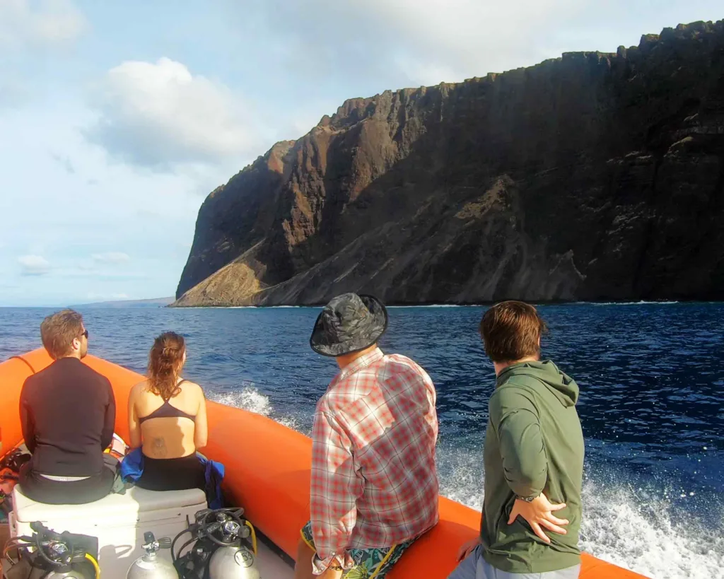 Diving adventure exploring Lana'i underwater landscapes