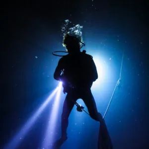 Two tank dive exploring twilight reef and black water