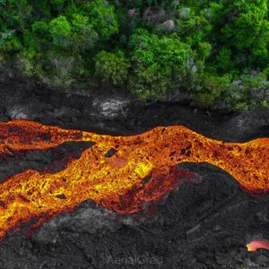 Hiking tour exploring southern scenic natural gems