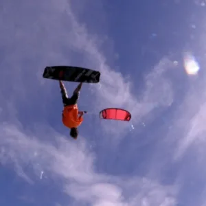 Kitesurfing lessons on the beautiful Maui island