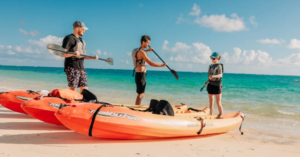 Kayakers paddling near Popoia Island and Kailua Bay