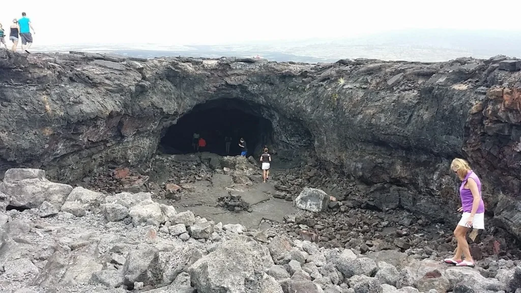 Lava formations at Hawaii Volcano National Park shore