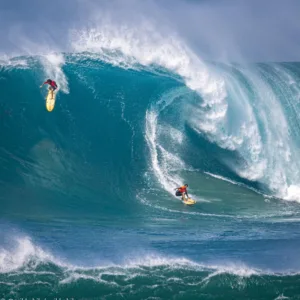 Scenic island tour exploring Oahu's northern coastline