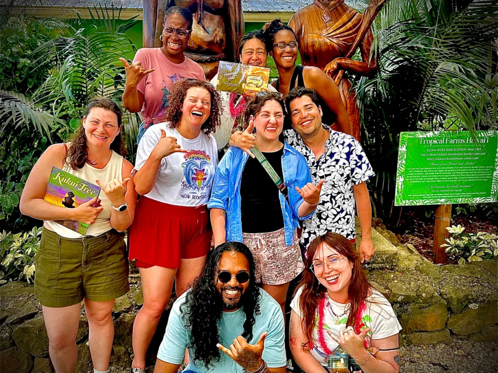 Private tour for 6-9 people on Oahu island