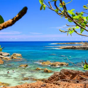 Scenic view of the island during a private circle tour