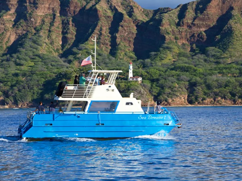 Divers participating in underwater cleanup off Wai'anae coast