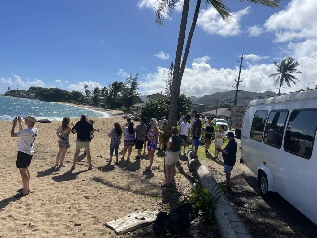 Circle Island group tour by Fil-Am Travel & Tours