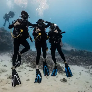 Private ocean charter exploring snorkeling spots near Kona
