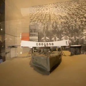 Tour bus arriving at Pearl Harbor visitor center