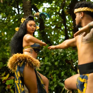 Guests enjoying Kaula Luau at Ocean's Edge in Ko Olina