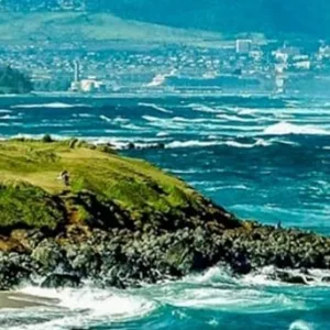 Luxury guided road to Hana tour departing from Oahu