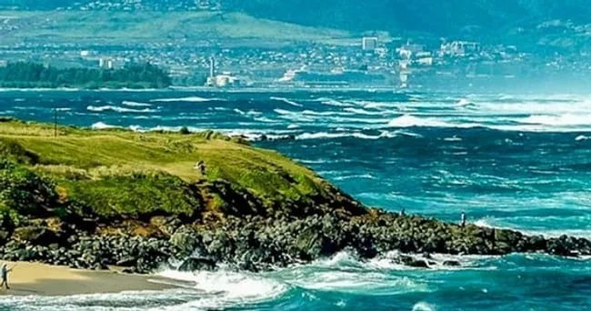 Luxury guided road to Hana tour departing from Oahu