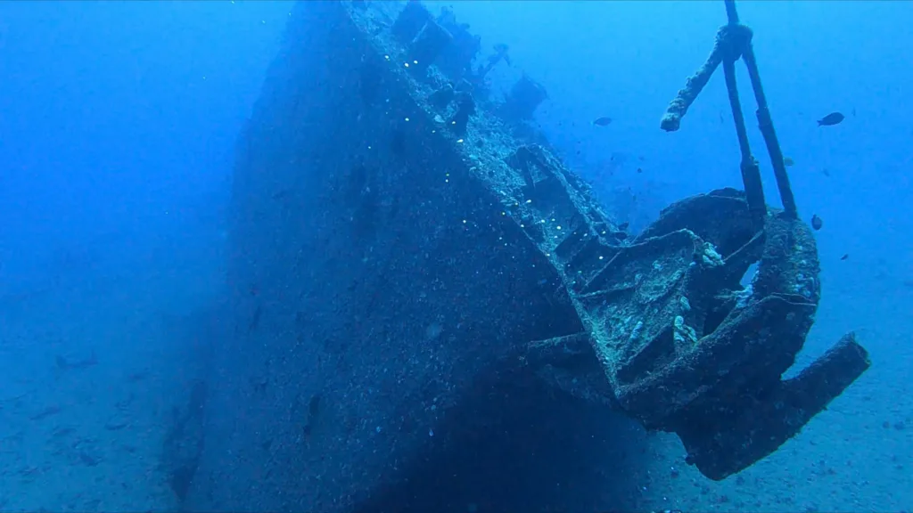Two tank scuba diving charter exploring wrecks and lava tubes