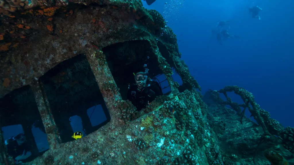 Advanced scuba diving course for experienced divers