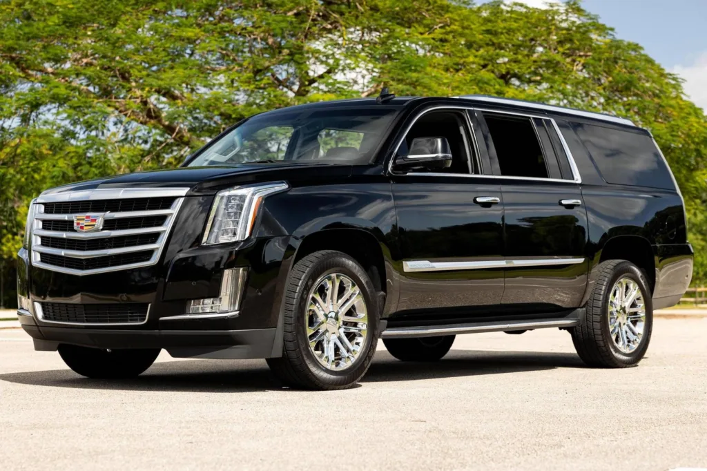 Luxury private Cadillac shuttle from airport to hotel