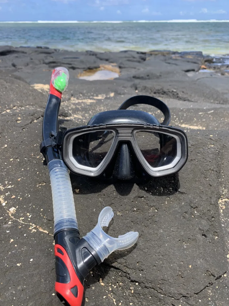 Set of corrective lenses for underwater use