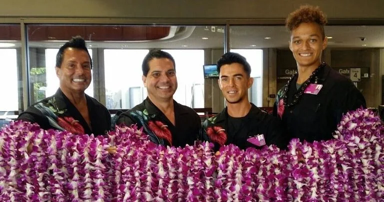 Airport lei greeting service in Kahului Maui
