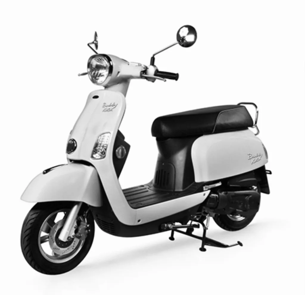 Classic-styled 125cc scooter parked outdoors