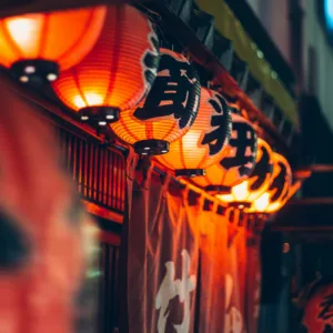 Guests dining on Asian street food at Splash Bar event