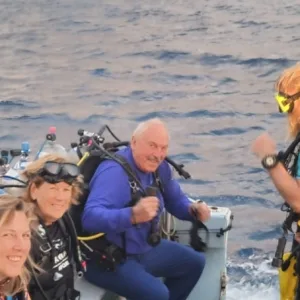 Custom 39-foot dive vessel with passengers