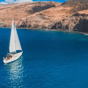 Monohull Private Custom Charter Nova