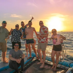 Sunset cruise along Waikiki’s scenic coastline