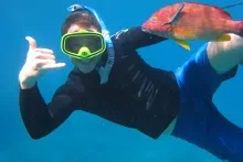 Beginner scuba diving lessons near Na Pali Coast Maui