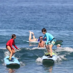 Semi-private surf lesson with small group