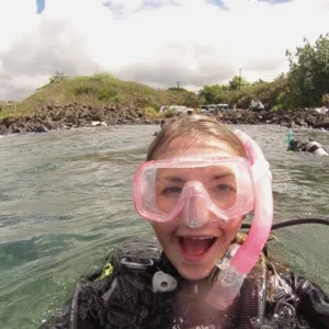 Non-certified group shore dive with two tanks in Kauai