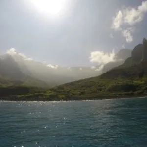 Early morning hike along Nā Pali coastline