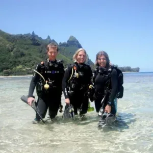 Student practicing rescue skills during PADI dive class