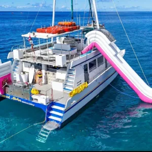 Two-hour snorkeling and ocean adventure in Waikiki waters