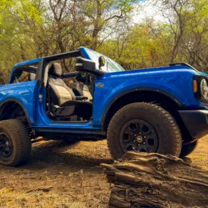 Off-road coastal Bronco tour with snorkeling photo and video
