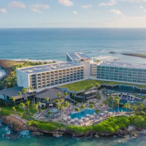 Private guided tour exploring Turtle Bay and surrounding islands